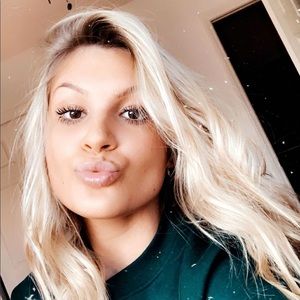 Meet your Posher, Maggie